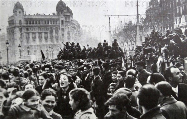 Military parade in Barcelona, during the Spanish Civil War