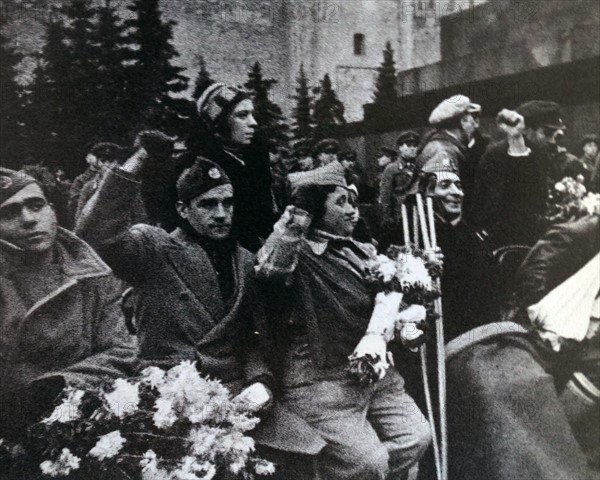 republican war veterans in Moscow during the Spanish Civil War