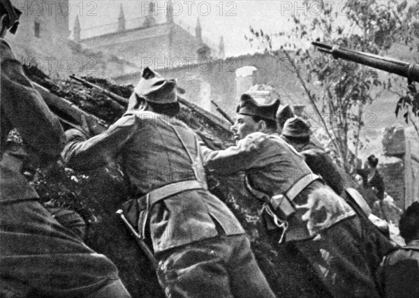 nationalist soldiers in action in Toledo during the Spanish Civil War