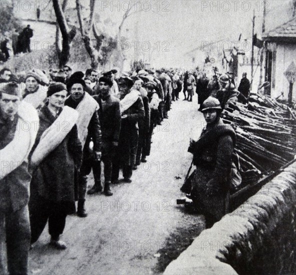 Republican soldiers flee Spain, during the Spanish Civil War