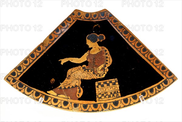 Greek, Red-figured lepaste (toilet box)