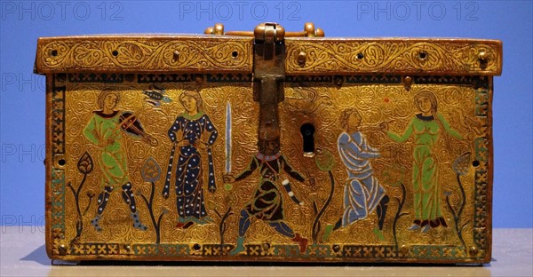 Casket with scenes of courtly love