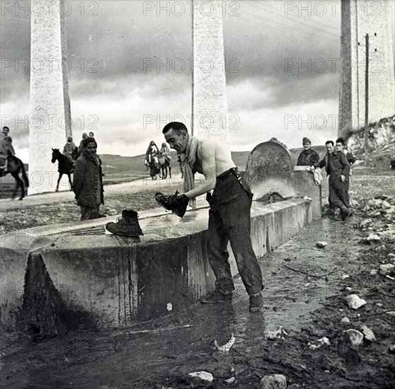 British Para troops in Tunisia