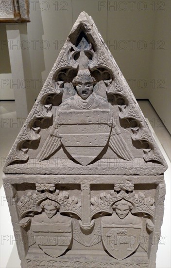 Stone Sarcophagus-Lieder Boixadors by Anon.