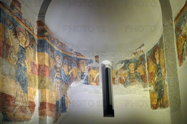 Romanesque fresco titled 'Pantocrator' by the Master of Taüll