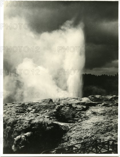 Photograph of a Pohutu Geyser, Rotorua, North Island, New Zealand