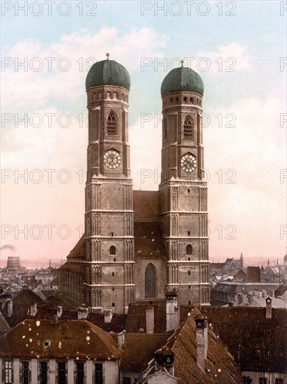 Frauen Church (i.e. Frauenkirche), Munich, Bavaria, Germany 1900