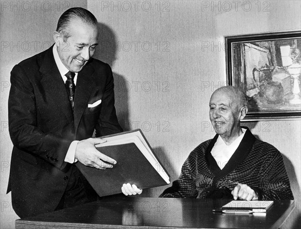 Carlos Arias Navarro (left) with General Francisco Franco