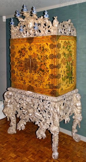 The Witcombe Cabinet, Japanned and silvered wood, about 1697.