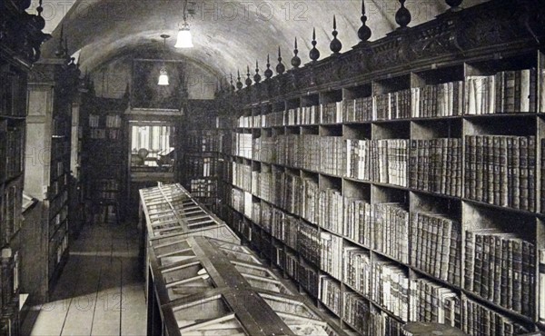 17th century library at Winchester Cathedral