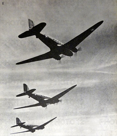 Three planes readying to bomb an archipelago