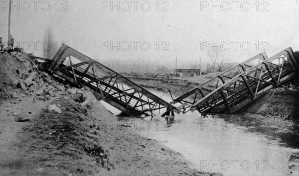 troops to impede the advance of the German Army