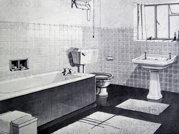 Photograph of a 1950s bathroom