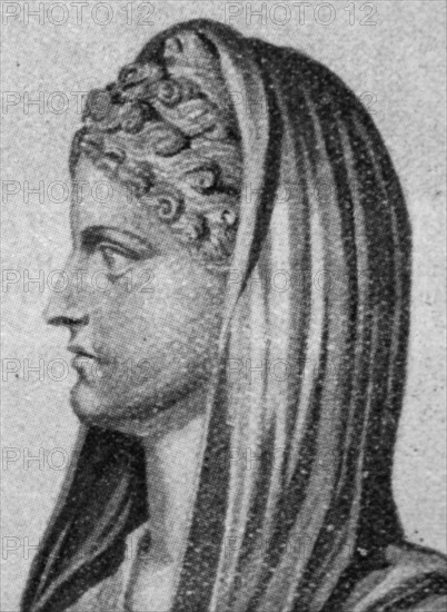 Bust of Empress Domitia Longina