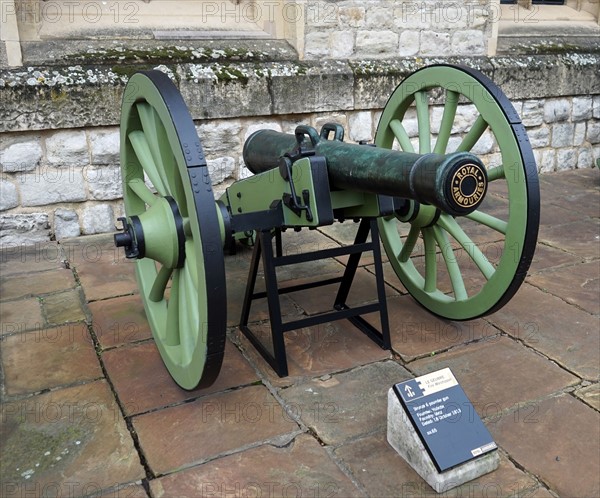 19th Century bronze 6 pounder gun