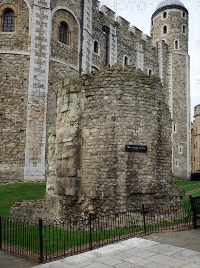 Views around the Tower of London