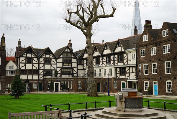 Views around the Tower of London