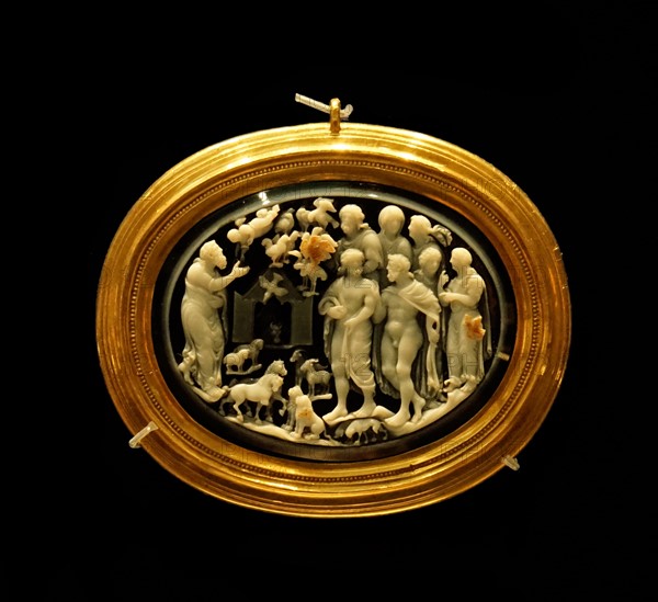 Noah Cameo made from Onyx and Gold