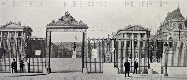 Photographic print depicting the Principal Façade of the Palace of Versailles
