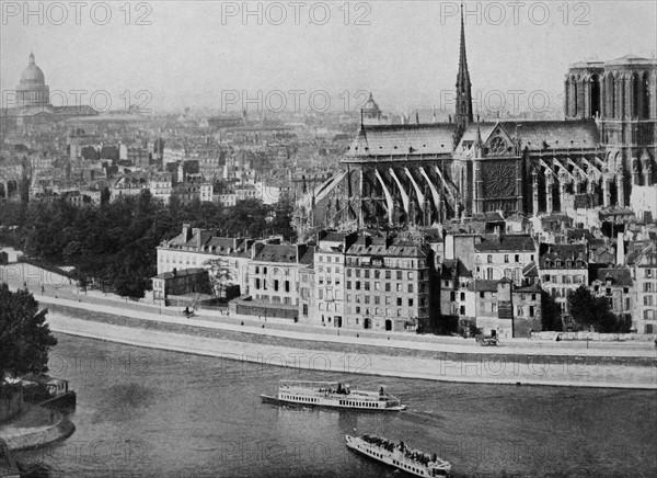 a view of the Cathedral of Notre-Dame