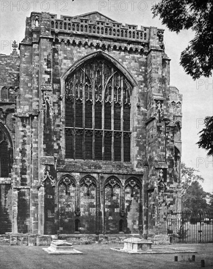 the exterior of Winchester Cathedral