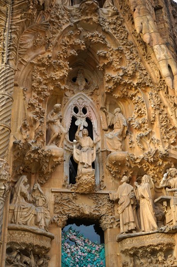 Details from the exterior of the Basílica i Temple Expiatori de la Sagrada Família