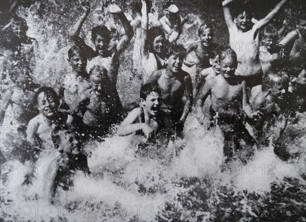 Swimmers at Flatenbadet