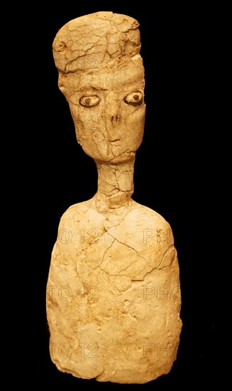 Lime plaster statue from 'Ain Ghazal