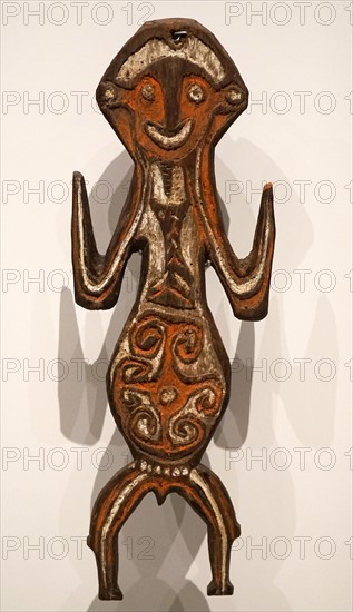 A Papuan Gulf Bioma figure representing a ancestor