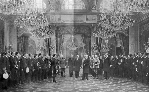 David Richard Beatty being awarded the Grand Cross of the Legion d'Honneur.