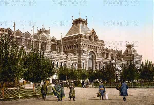 Main Fair building, Nigni-Novgorod, Russia between ca. 1890 and ca. 1900.