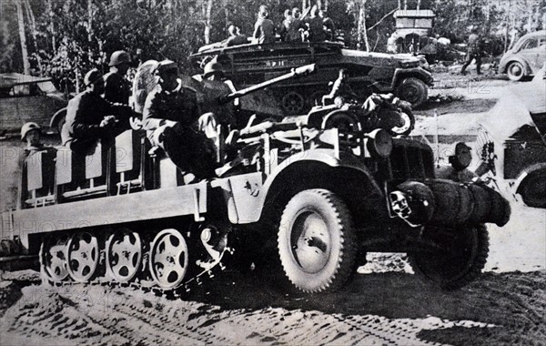 German army postcard showing the advance of a motorised column into Russia. 1942