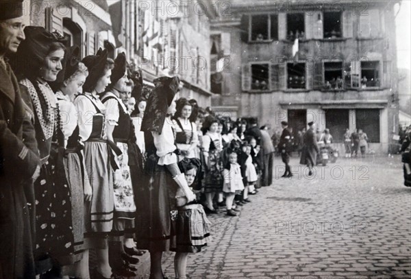 signs celebrations marking the liberation of Alsace Lorraine 1944