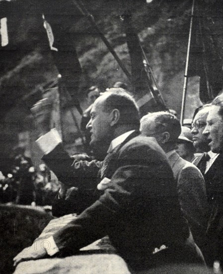 The Duce speaks at the Coliseum in Milan