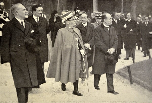 Mussolini attend the inauguration of the monument to Umberto I