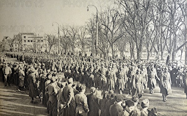 French citizens celebrating the liberation of Colmar 1945