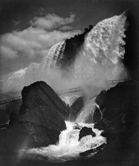 Cave of the winds Niagara Falls