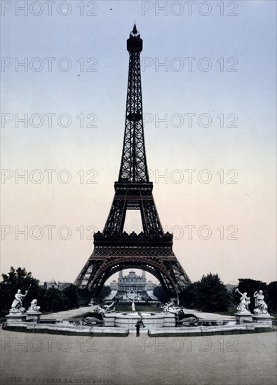 Paris Eiffel Tower