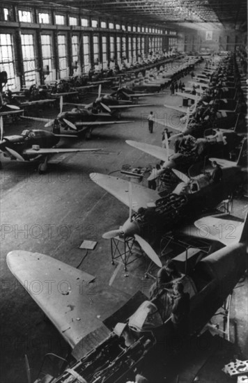 Yak' fighter planes