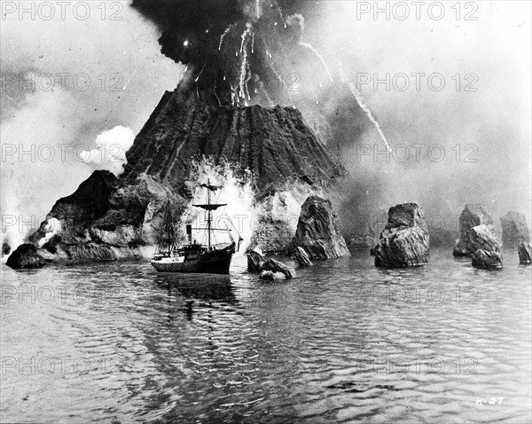 Krakatoa, East of Java (1969)