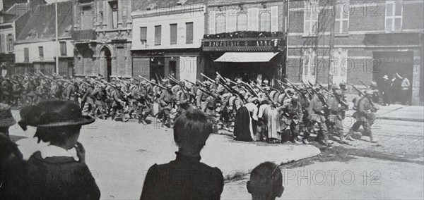 German army occupies the french town of Amiens 1914. At the start of the WWI