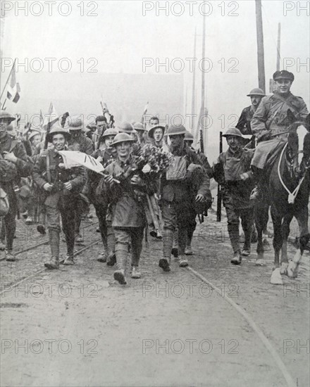 British troops enter the suburbs of Lille, France in WWI