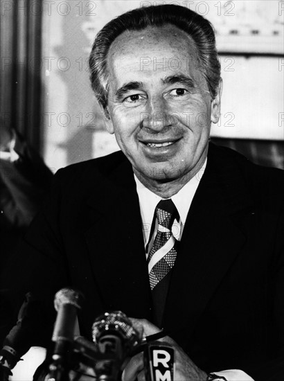 Shimon Peres