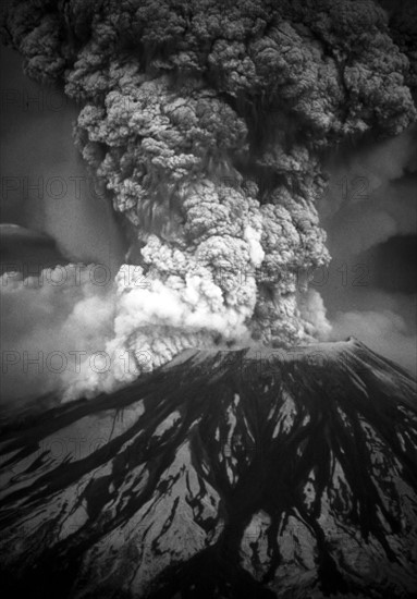 Mount St Helen's volcanic eruption