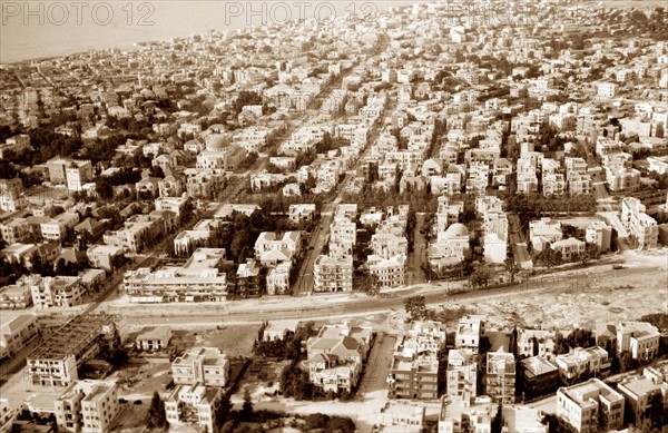 Tel Aviv Central looking down on Allenby Street