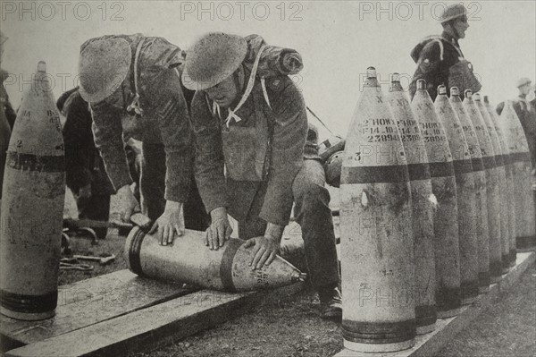 Photograph of a gun crew in training