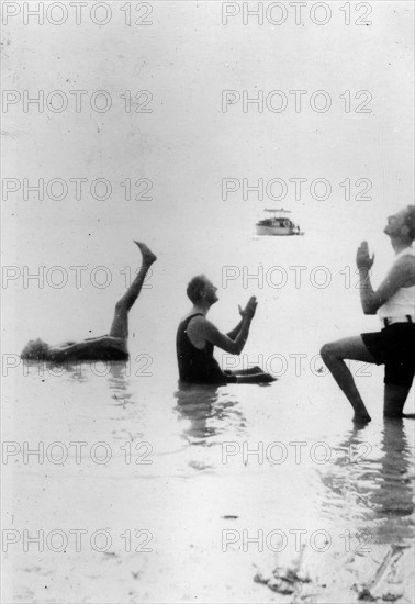 Photograph of Mansuel Crosby, Franklin Roosevelt and Oswald Mosley