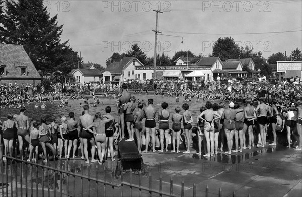 Photograph of an American Public Swimming Pool 1950