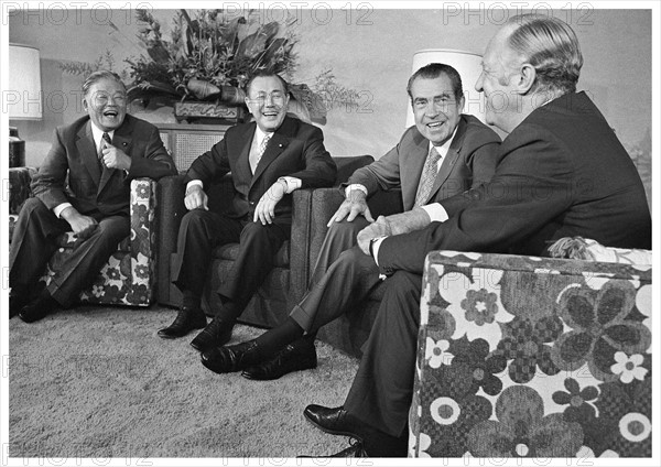 Photograph of US President Richard Nixon and Japanese Prime Minister Kakuei Tanaka