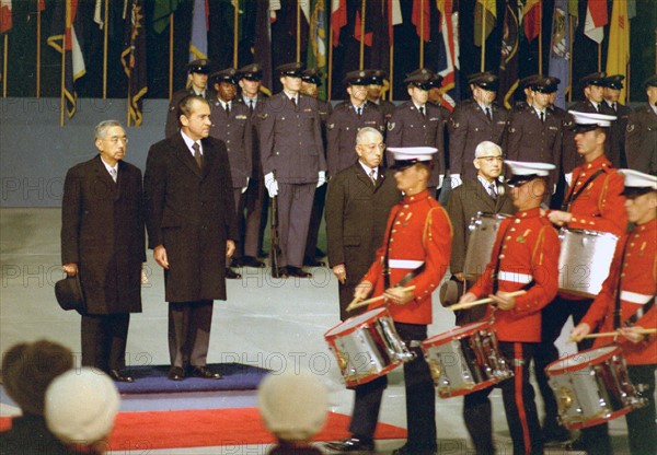 Photograph of President Richard Nixon and Japanese Emperor Hirohito